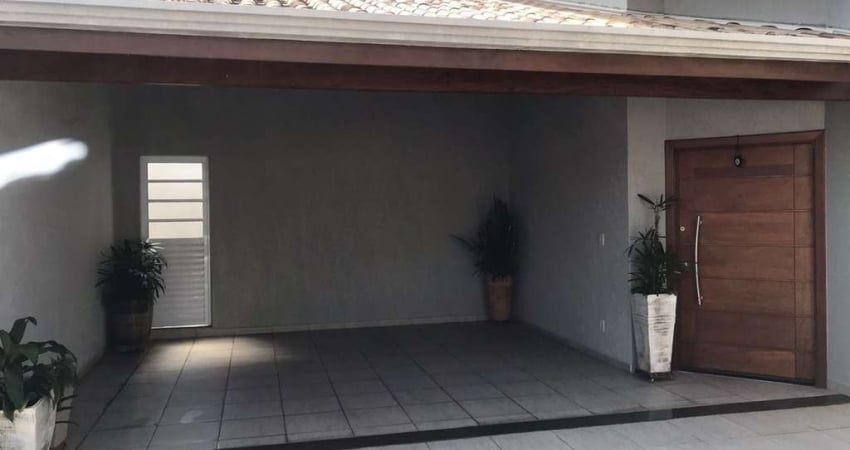 Casa com 5 dormitórios à venda, 240 m² por R$ 1.060.000,00 - Vila Santana - Valinhos/SP