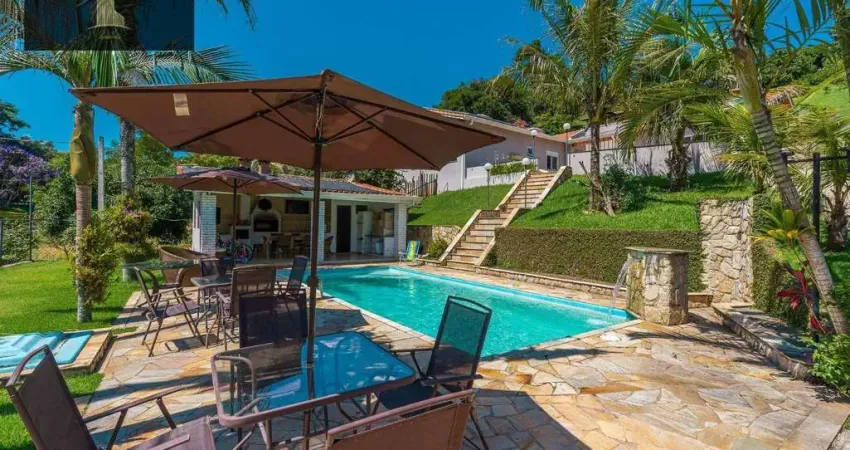 Casa com 4 dormitórios à venda, 384 m² por R$ 2.158.000,00 - Condomínio Vale Da Santa Fé - Vinhedo/SP
