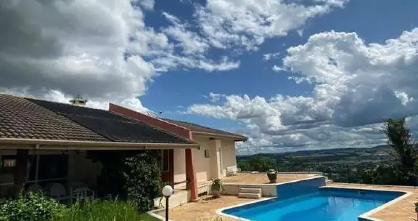 Casa com 3 dormitórios à venda, 300 m² por R$ 2.200.000,00 - Condomínio São Joaquim - Vinhedo/SP