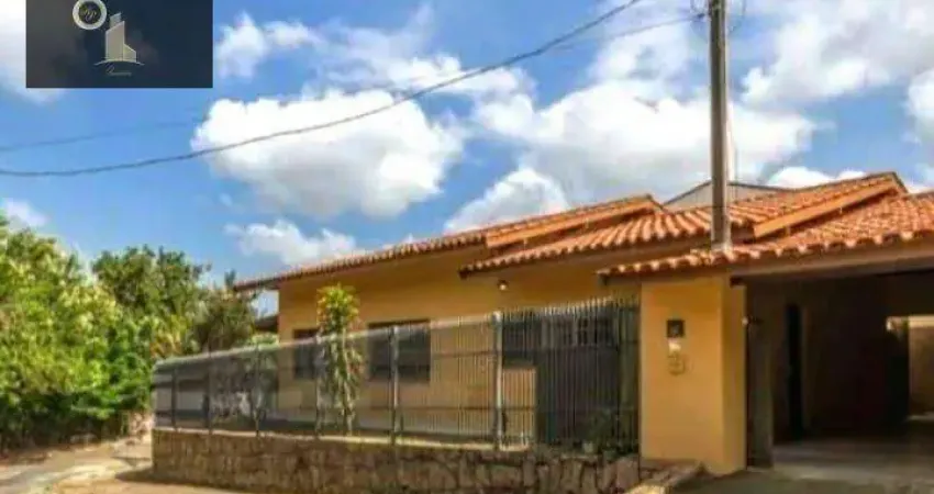 Casa com 3 dormitórios à venda, 188 m² por R$ 750.000,00 - Jardim Miriam - Vinhedo/SP