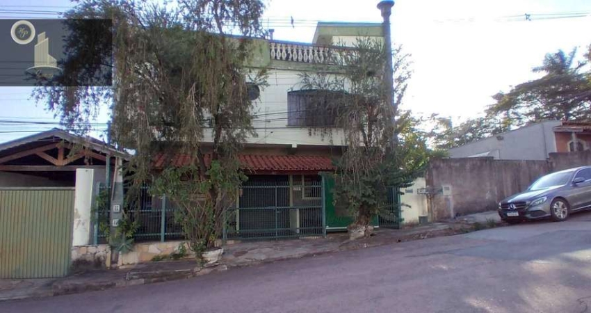 Casa com 3 dormitórios à venda, 208 m² por R$ 820.000 - Nova Vinhedo - Vinhedo/SP