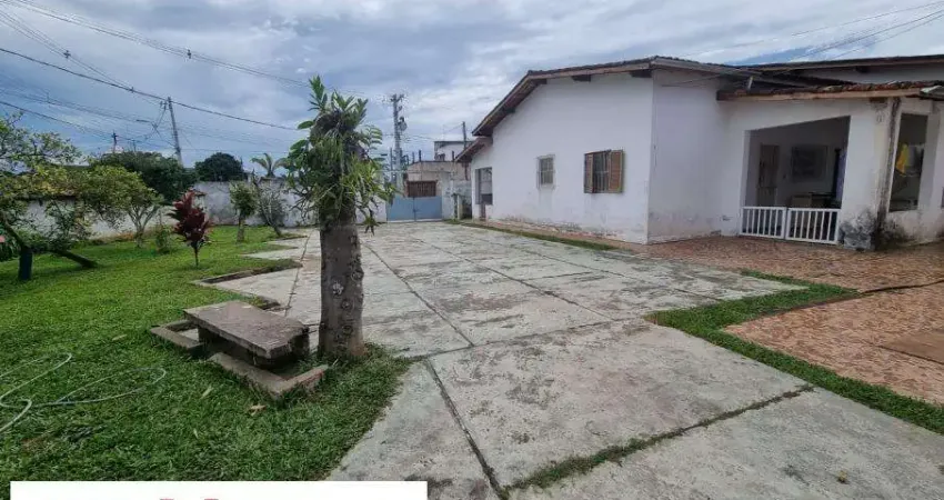 Casas em um lote de 900 ms, contendo 3 casas, Porto Novo