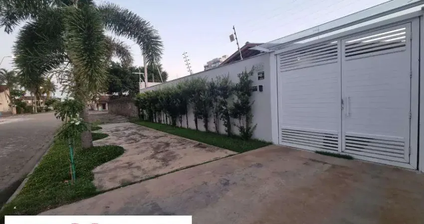 Casa médio padrão, com acabamento fino - perto do mar - Indaiá