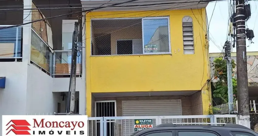 Sobrado comercial e residêncial à venda em Caraguatatuba.