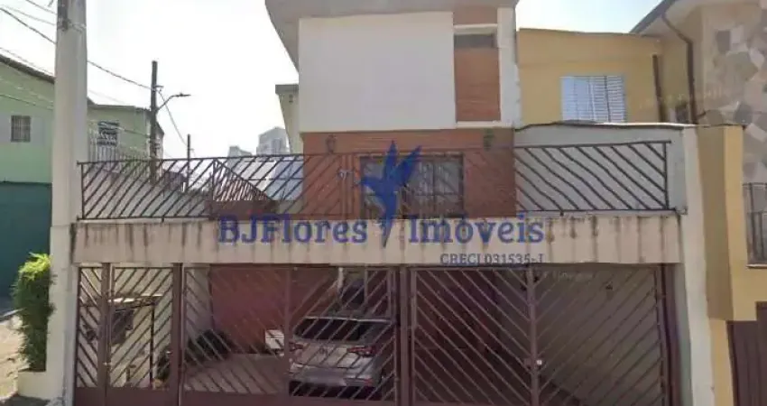 Sobrado com 219m² á venda no bairro Alto de Pinheiros em São Paulo