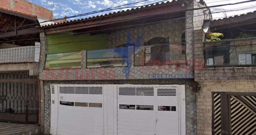 Sobrado de 236m² no bairro Alves Dias em São Bernardo do Campo/SP