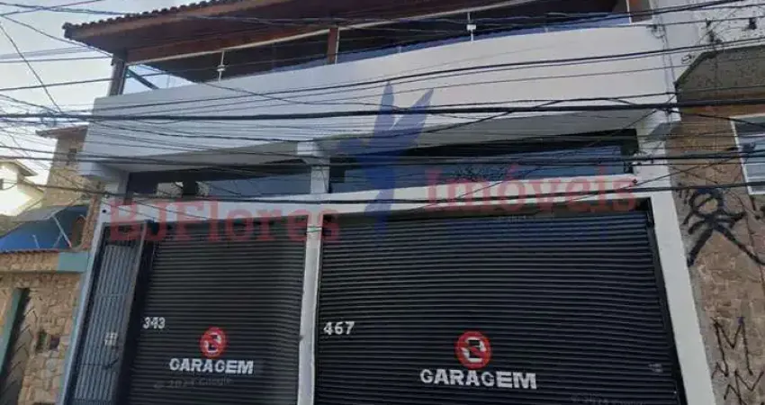Sobrado de 413m² no bairro Vila Pires em Santo André/SP
