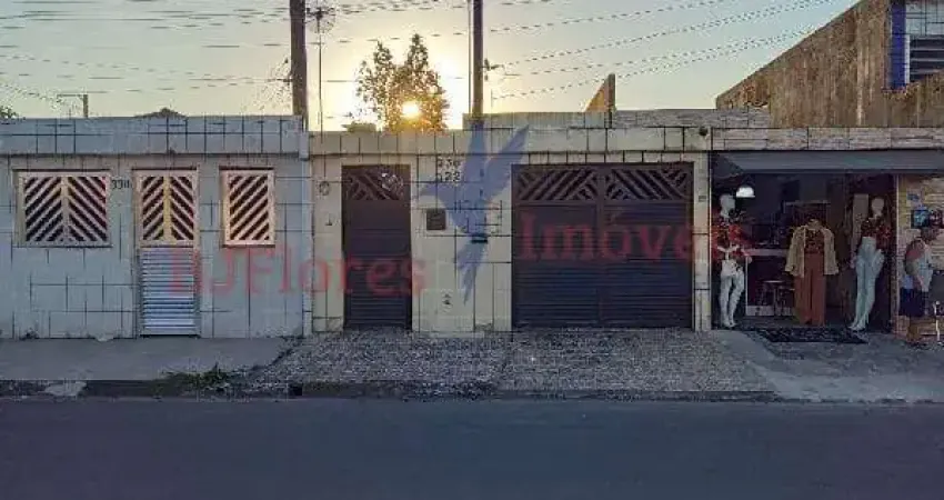 Casa à venda no Jardim Rio Branco, São Vicente 