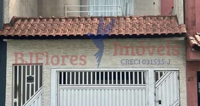Sobrado com 240m² no bairro Parque Marajoara em Santo André/SP