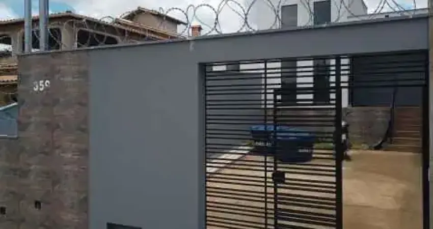 Casa com 3 quartos à venda na Rua Tunísia, Canaã, Belo Horizonte