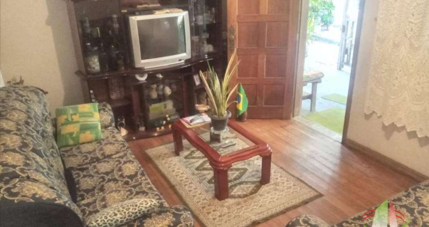Casa com 2 dormitórios à venda, 650 m² por R$ 470.000,00 - Letícia - Belo Horizonte/MG