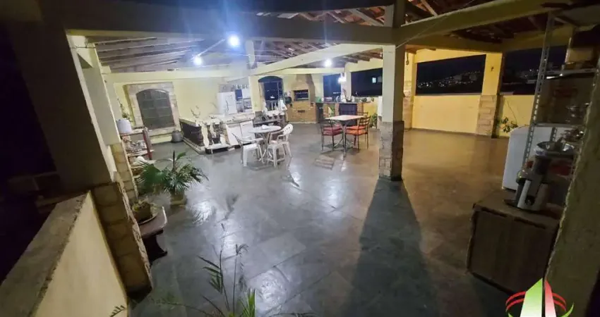 Casa com 8 dormitórios à venda, 348 m² por R$ 1.250.000 - São João Batista (Venda Nova) - Belo Horizonte/MG
