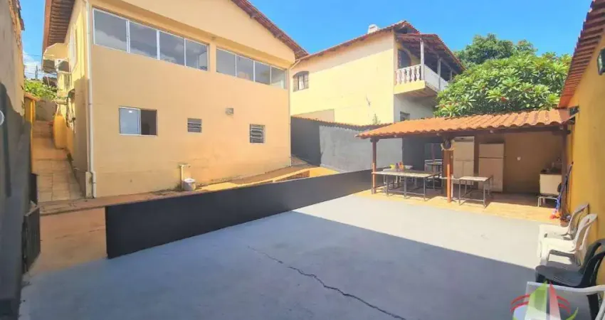 Casa com 4 dormitórios à venda, 260 m² por r$ 680.000,00 - copacabana - belo horizonte/mg