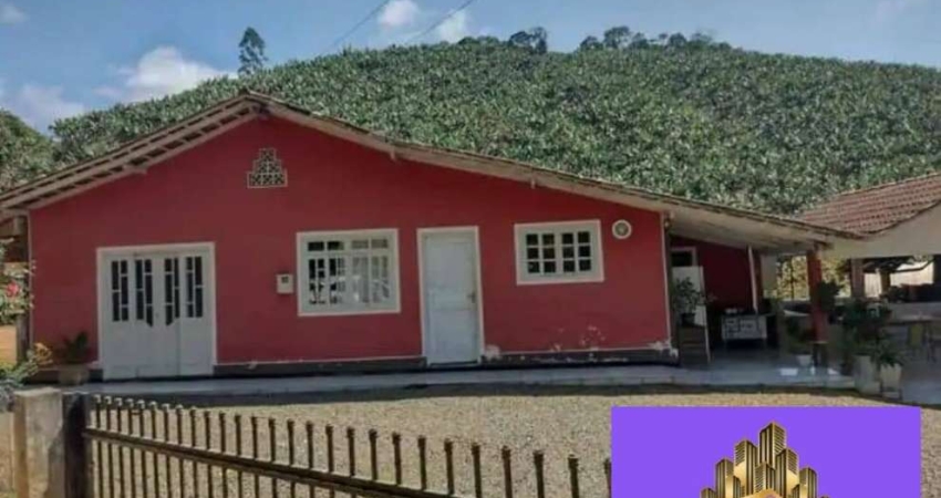 Sítio 2.052 MTS² , Com Casa e um Galpão em Luis Alves