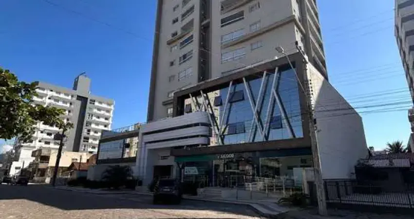 Apartamento, 03 Quartos: 01 Suíte e 02 Demis, 02 vagas, Gravatá Navegantes
