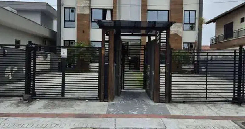 Apartamento térreo, mobiliado,02 suítes, são judas, itajaí