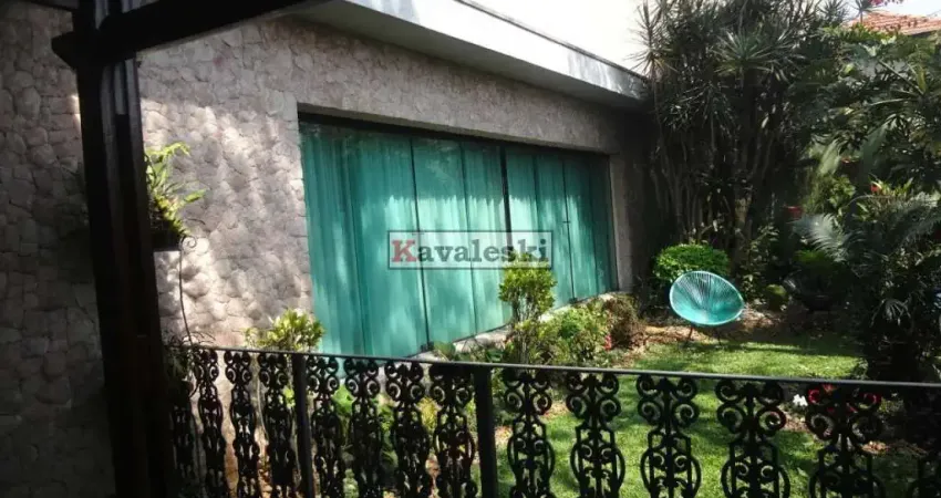 Linda casa térrea 3 dormitórios 1 suíte  4 vagas quintal - impecável