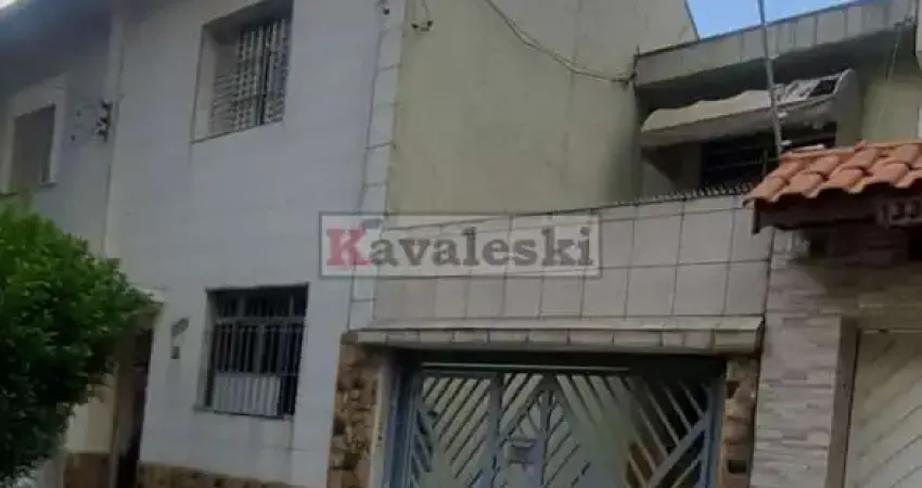BAIXOU O VALOR !!Sobrado em òtimo estado Com 3 dormitórios 2 vagas - quintal - Próx Metrô