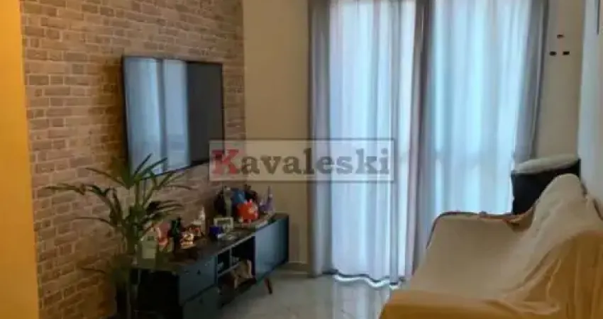 Apartamento no Cambuci 50m² .Todo reformado.