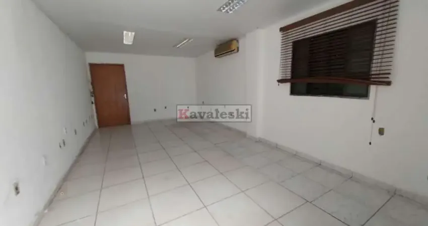Barracão / Galpão / Depósito para alugar na Rua Sussurana, --, Vila Nair, São Paulo