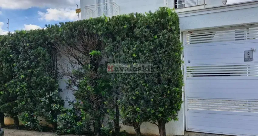 SOBRADO CASA DE VILA CONDOMINO FECHADO -NO IPIRANGA