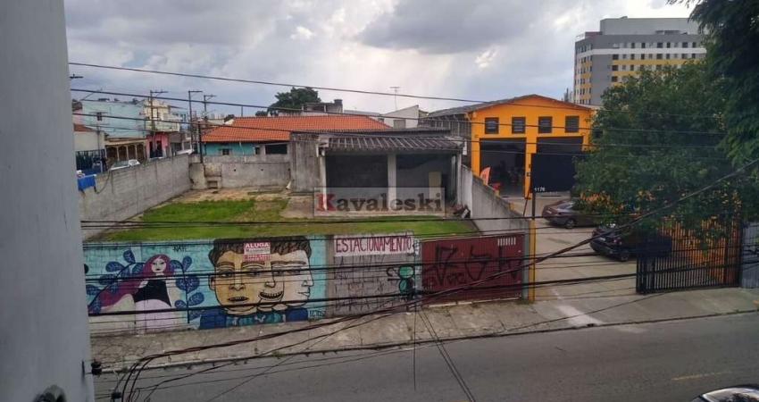 TERRENO NA VILA DAS MERCES COM 20 DE FRENTE POR 27 FUNDOS.