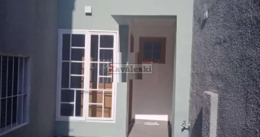Casa Térrea Reformada -2 dormitórios /quintal /Acesso aos Metrôs Saúde ou Alto Ipiranga / Imperdível