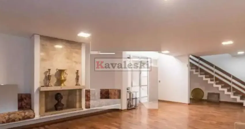 Sobrado impecável ao lado do metrô jabaquara - 4 suites / 3 vagas / quintal / oportunidade