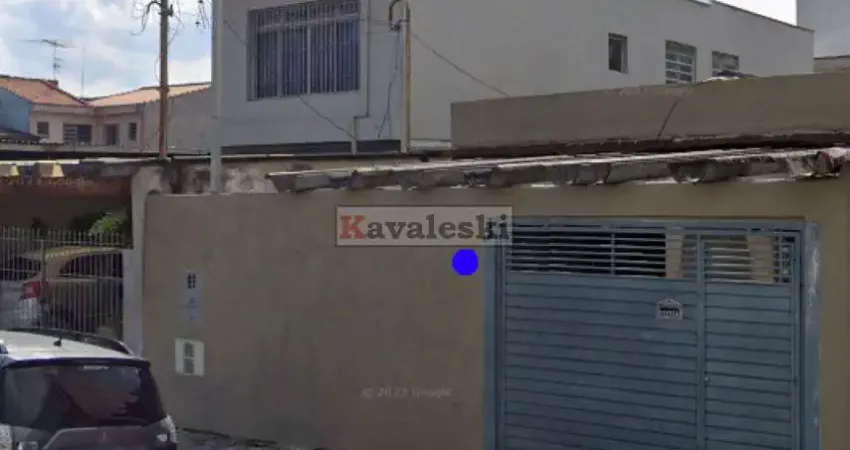Casa Térrea 2 dormitórios 2 wcs 3 vagas de garagem / Quintal / Metrô Tamanduateí