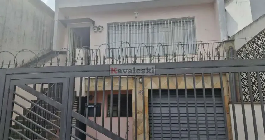 Casa Excelente com 2 dormitórios 2 wcs 2 vagas / Terraço com Churrasqueira / Imperdível