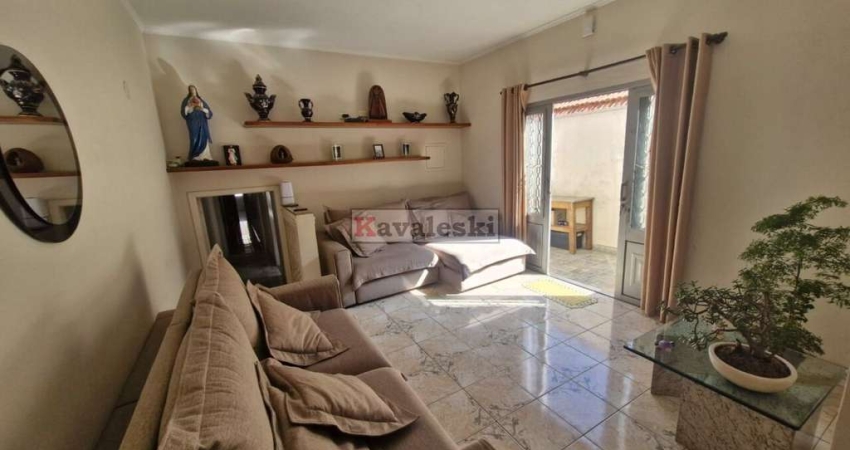 Casa Térrea ao Lado do Metrô Ipiranga - 3 dormitórios 2 suites 2 vagas / Quintal