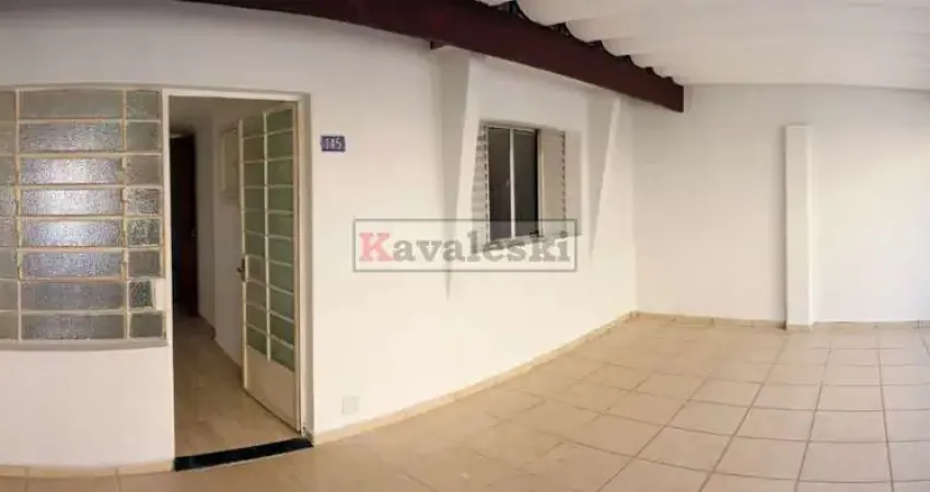 Linda Casa Térrea com 2 dormitórios 2 vagas / Quintal / Depósito grande / Miolo Vila das Mercês