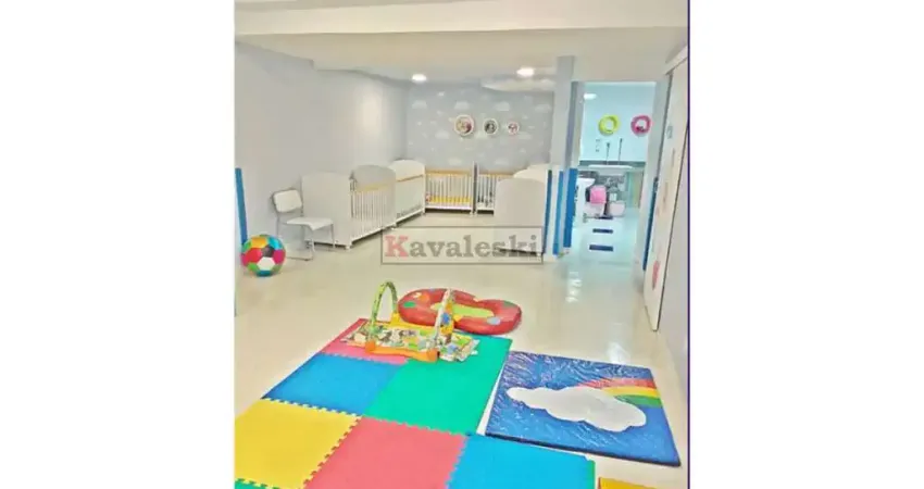 Casa comercial com 2 salas à venda na Rua Guilhobel, --, Vila Monte Alegre, São Paulo