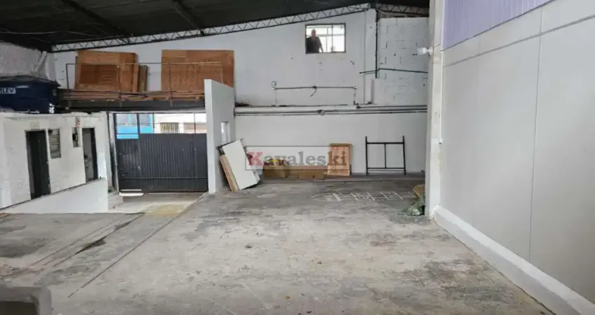 Barracão / Galpão / Depósito com 3 salas para alugar na Rua Austrália, --, Vila do Encontro, São Paulo