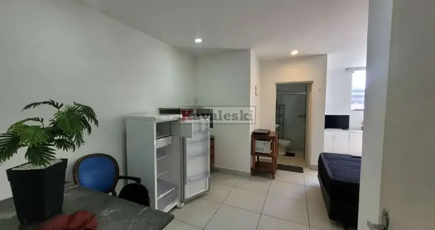 Apartamento com 1 quarto para alugar na Rua Luís Góis, --, Mirandópolis, São Paulo