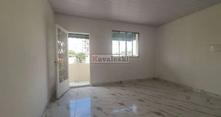 Apartamento para locação na região do belenzinho, 2 quartos com sacada.