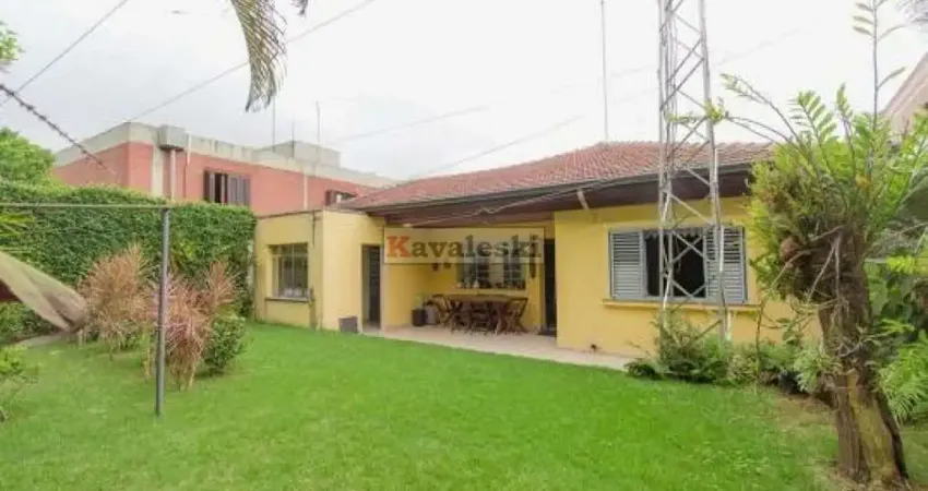 AMPLA CASA TÉRREA NO JARDIM DA SAÚDE SAUDE  4 DORMITÓRIOS 1STE, 3VAGAS