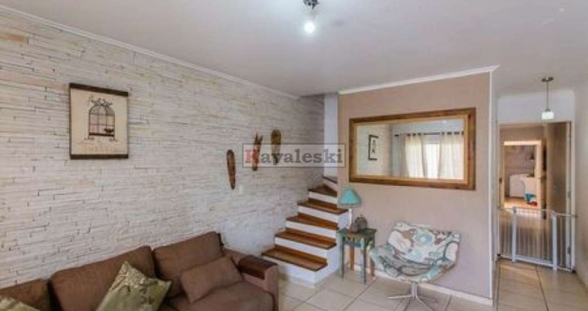 SOBRADO LINDO DE VILA FECHADA - 2 DORM, 2 VAGAS / IMPERDÍVEL
