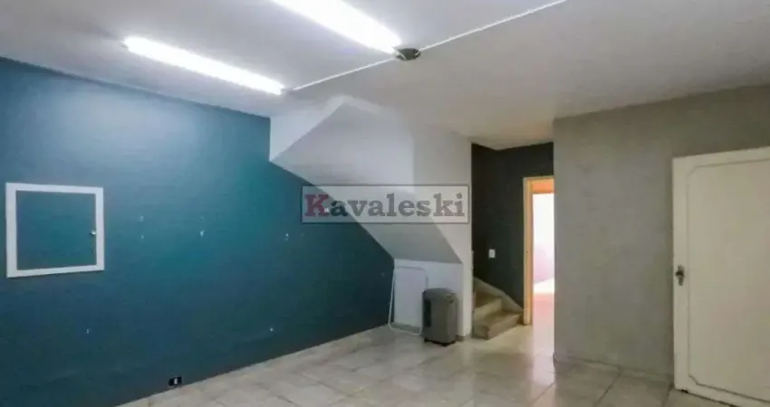 Sobrado na Saúde com 123m², 3 quartos e 2 vagas. Confira....
