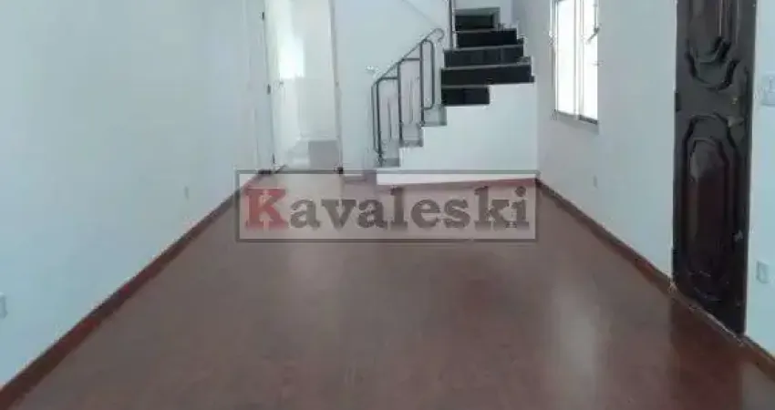 Sobrado oportunidade casa padrão saúde!