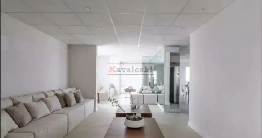 Apartamento/ Studio Seminovo , Vago - próximo ao Metrô - Oportunidade ùnica. Cond Now Ipiranga