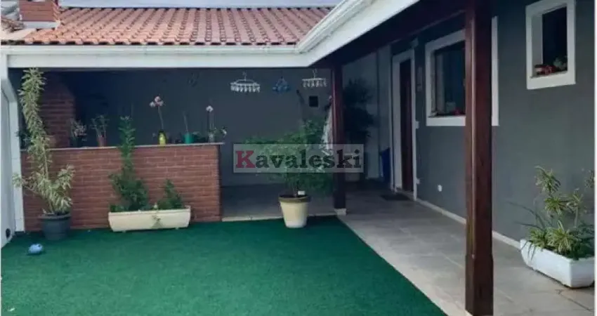 Sobrado maravilhoso 3 dormitórios 1 suite 4 vagas - quintal grande- acesso metrô Sacomã