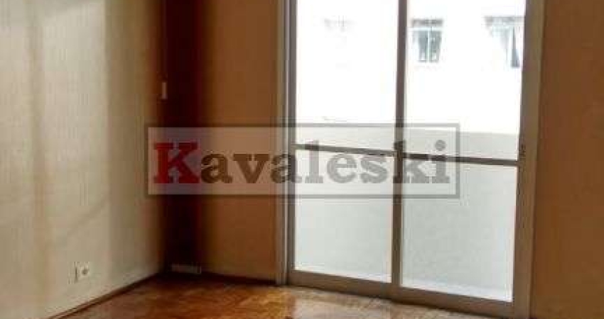 >   Apartamento miolo do Cambuci , venda rápida !! **