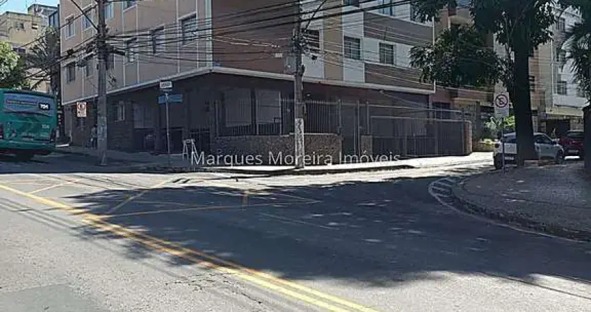 Apartamento com 3 quartos para alugar na Rua Doutor Edgard Quinet, Morro da Glória, Juiz de Fora