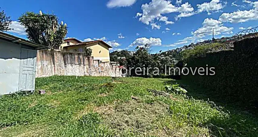 Terreno em condomínio fechado à venda na Rua Ivan Soares Oliveira, Parque Imperial, Juiz de Fora