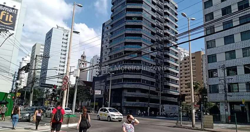 Apartamento com 4 quartos à venda na Avenida Barão do Rio Branco, Centro, Juiz de Fora