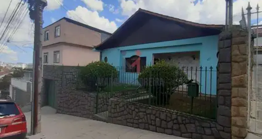 Casa com 3 quartos à venda na Rua Irmão Martinho, Bairu, Juiz de Fora