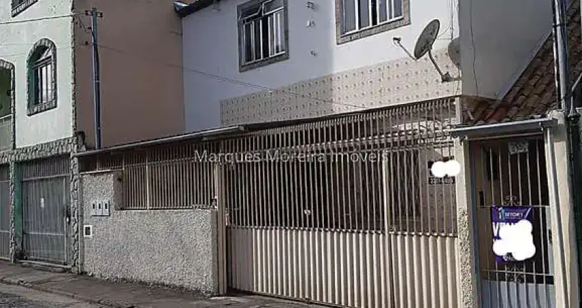 Casa com 3 quartos à venda na Rua Elvira Bellei, Santa Luzia, Juiz de Fora