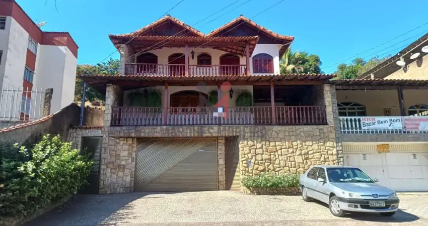 Casa com 4 quartos à venda na Rua Alencar Tristão, Santa Terezinha, Juiz de Fora