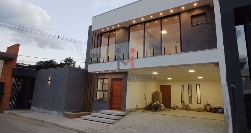 Casa com 3 quartos à venda na Rua Professor Virgílio Pereira da Silva, 370, Vina Del Mar, Juiz de Fora